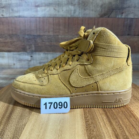 Nike Air Force Shoes Youth Kids 6Y Fits Women 7.5-8 Suede Tan 1 High LV8 Lace Up - Picture 1 of 12